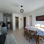Maison De Avec Terrasse Dallee, 6 Couchages, A Deux Pas De L'ocean A St-jean-de-monts - Fr-1-224c-94 * Saint-Jean-de-Monts